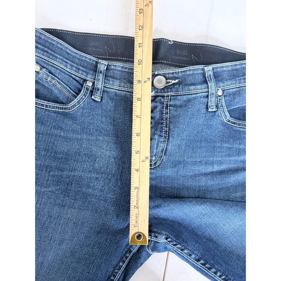 Wrangler Q Baby Jeans Womens Size 9/10 X 36 Blue Denim Western Rodeo - Picture 11 of 14